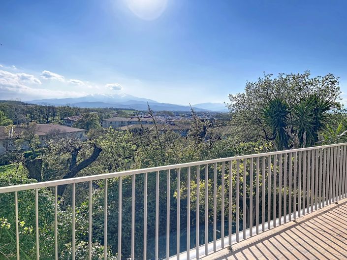 Image No.7-4 Bed House for sale