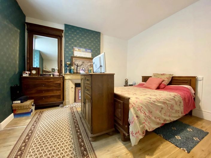 Image No.15-5 Bed Village House for sale