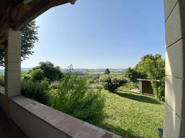 Image No.2-5 Bed Village House for sale