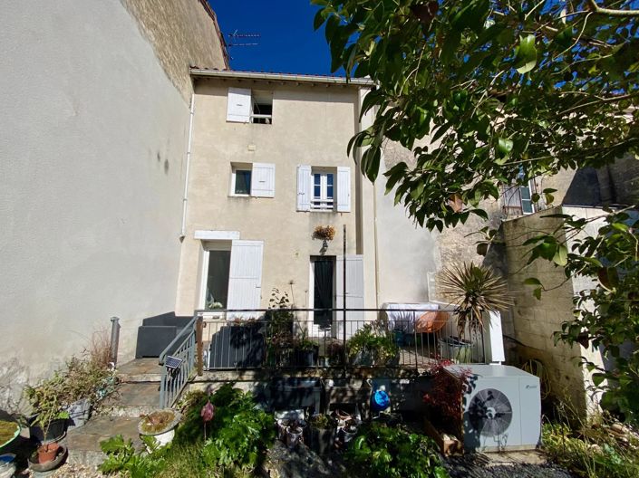 Image No.1-3 Bed House for sale