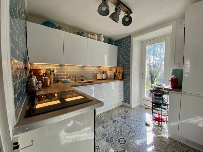 Image No.6-3 Bed House for sale