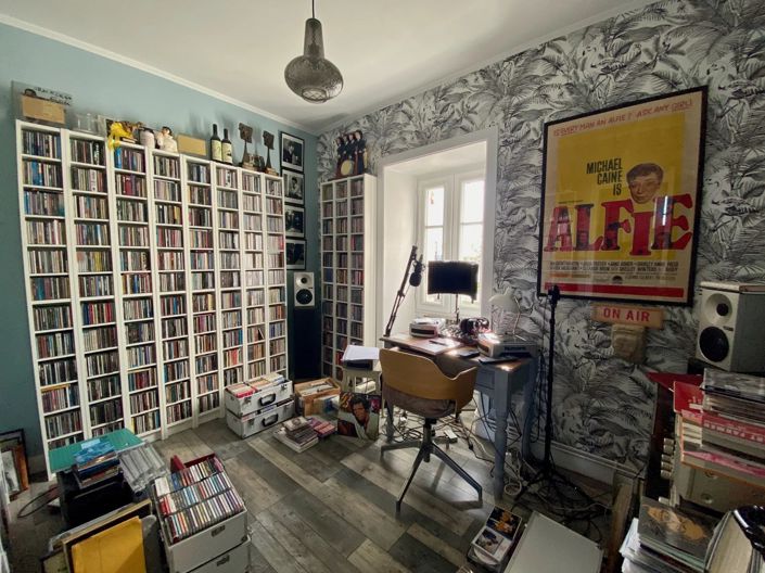 Image No.9-3 Bed House for sale