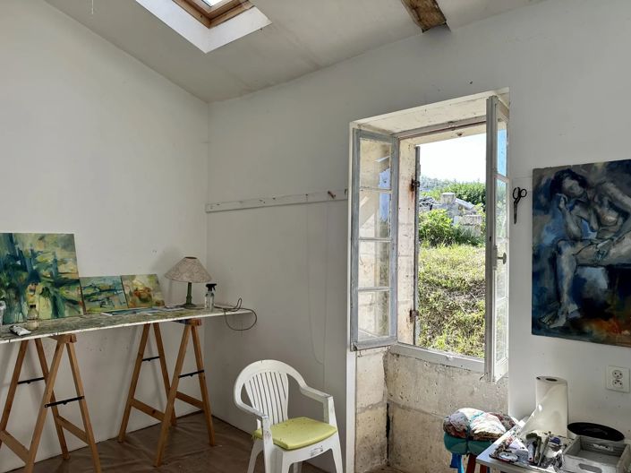 Image No.8-3 Bed House for sale