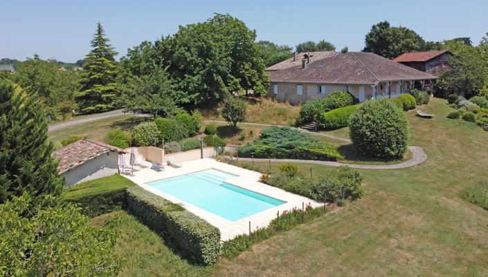 Image No.1-7 Bed House for sale
