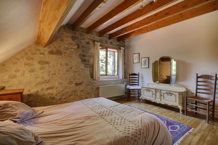 Image No.10-4 Bed House for sale