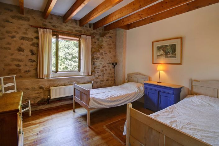 Image No.12-4 Bed House for sale