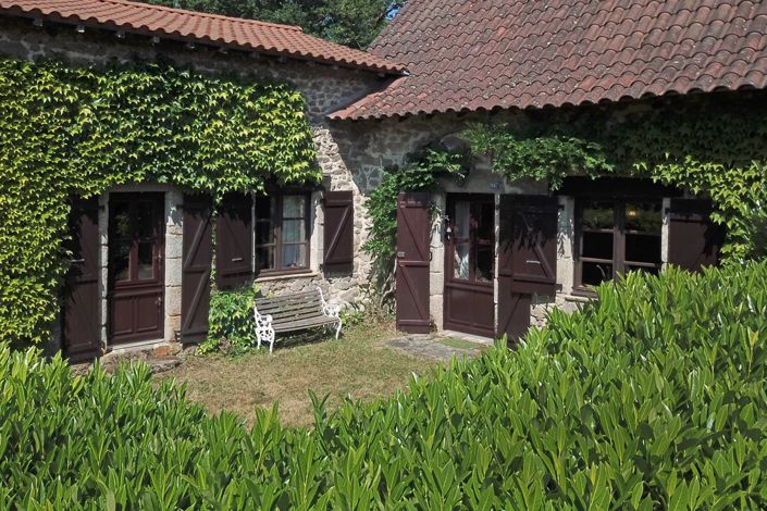 Image No.15-4 Bed House for sale