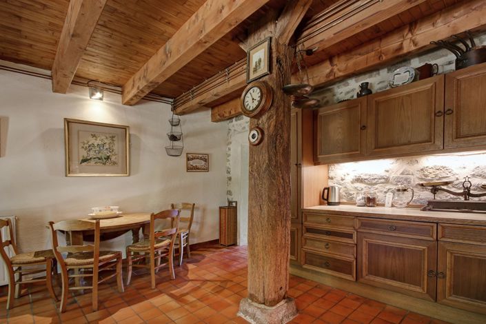 Image No.3-4 Bed House for sale