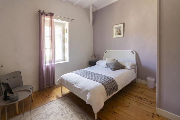 Image No.9-7 Bed House for sale