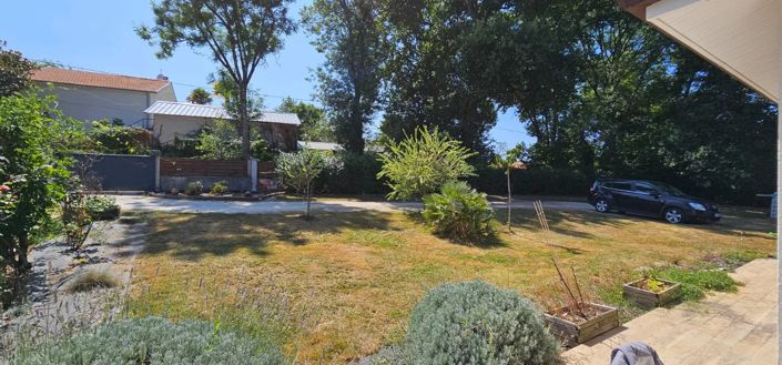 Image No.14-4 Bed House for sale