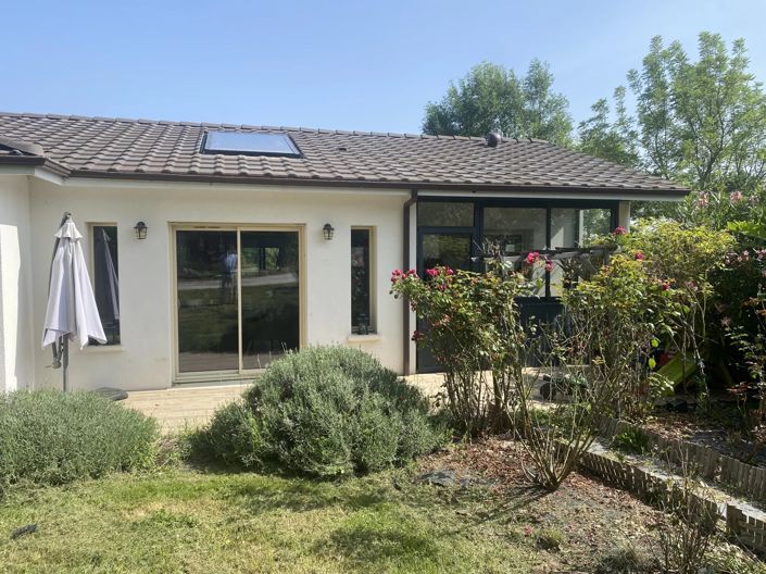 Image No.6-4 Bed House for sale