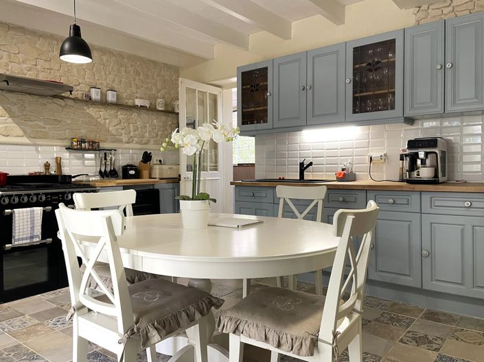 Image No.5-5 Bed House for sale
