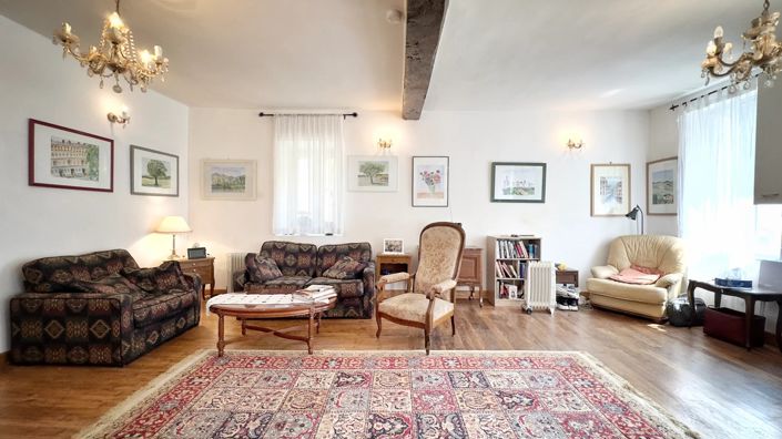 Image No.10-4 Bed Village House for sale