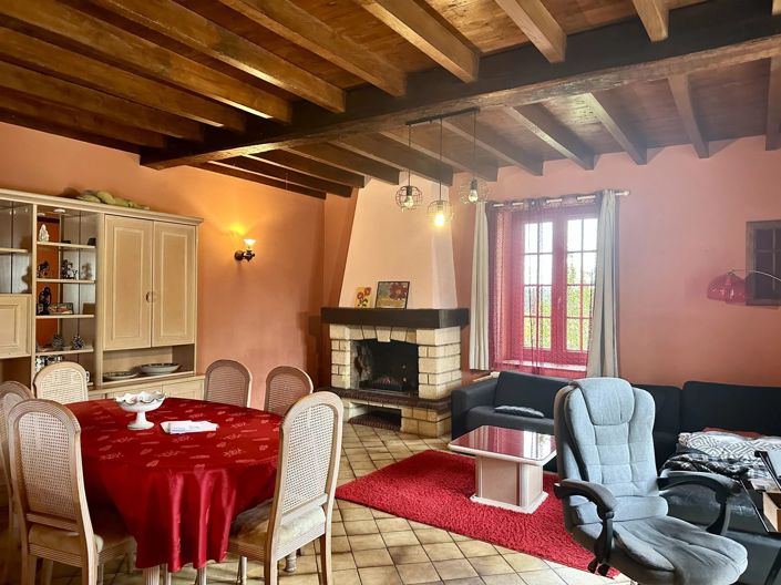 Image No.6-5 Bed House for sale