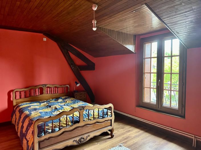 Image No.11-5 Bed House for sale