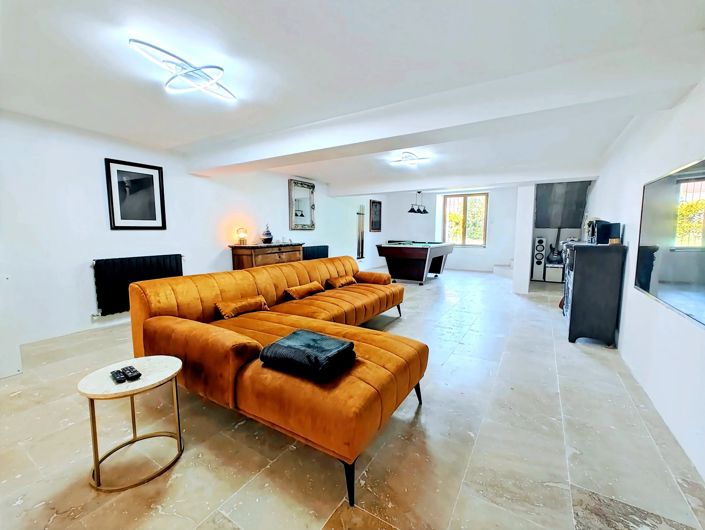 Image No.4-5 Bed House for sale