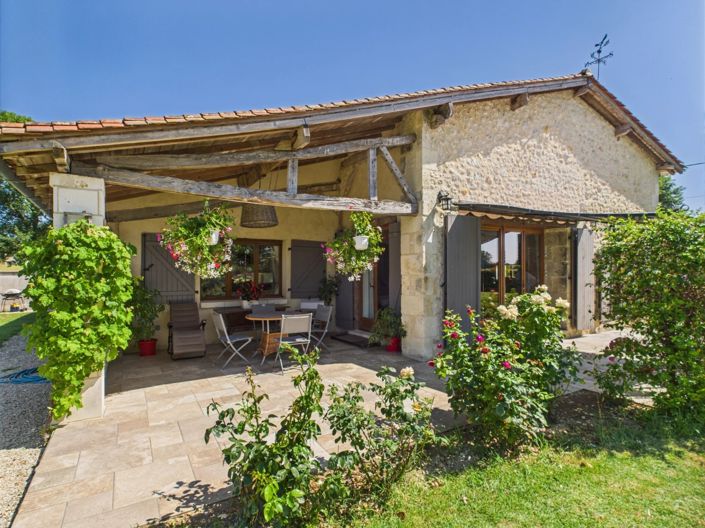 Image No.1-5 Bed House for sale