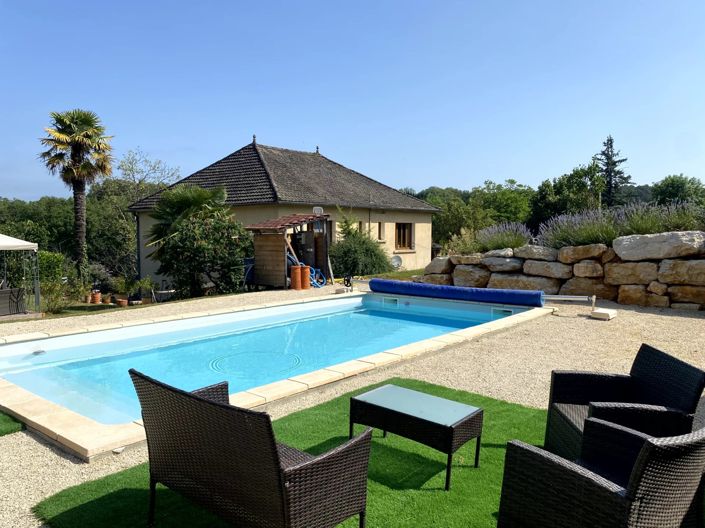 Image No.1-4 Bed House for sale