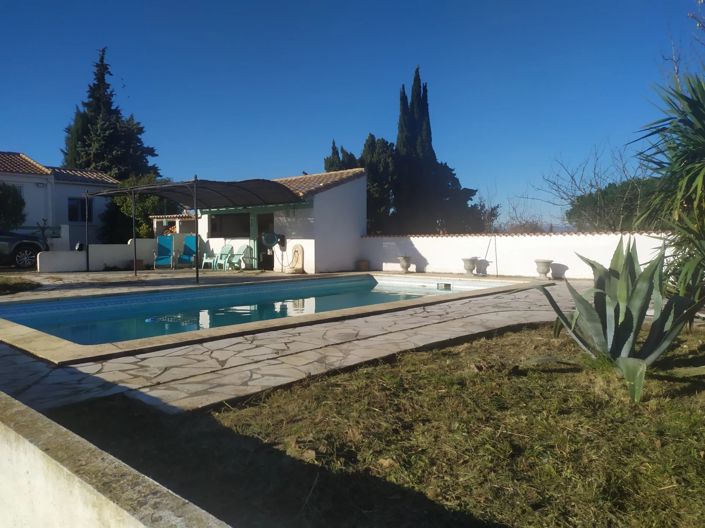 Image No.1-3 Bed House for sale