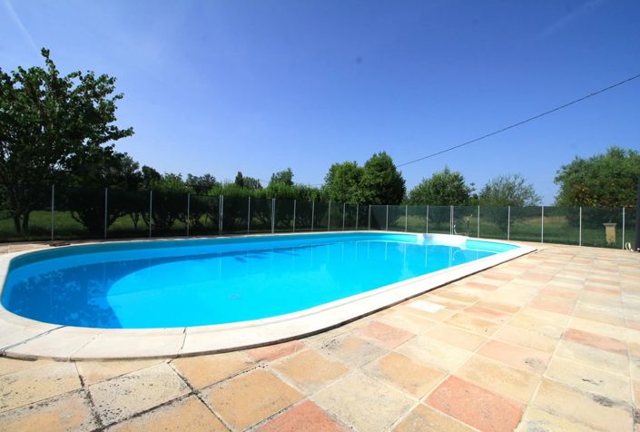 Image No.2-3 Bed House for sale