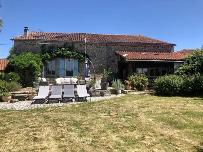 Image No.1-3 Bed House for sale