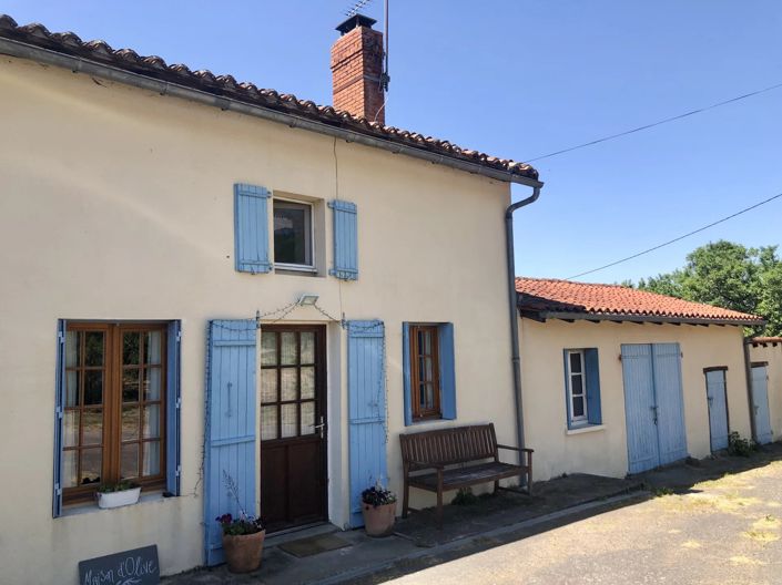 Image No.1-Maison de 3 chambres à vendre à Confolens