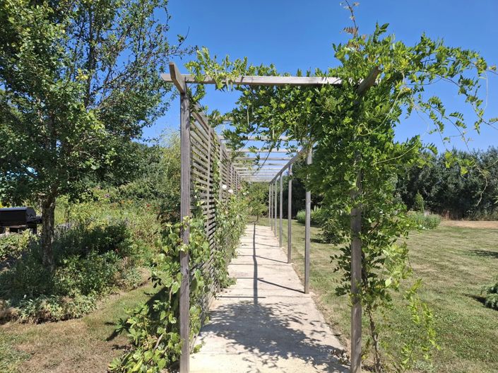 Image No.15-2 Bed House for sale