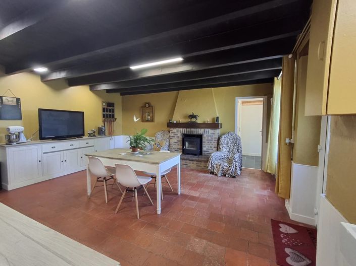 Image No.4-2 Bed House for sale