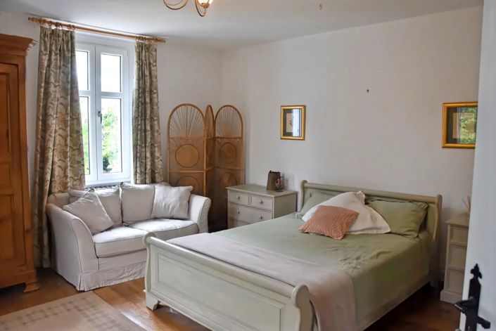 Image No.13-5 Bed House for sale