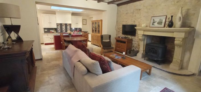 Image No.15-5 Bed House for sale