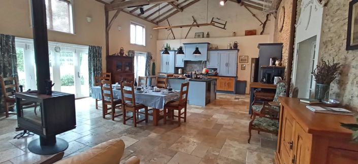 Image No.3-5 Bed House for sale