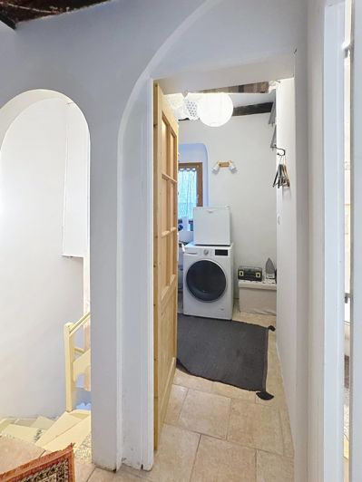 Image No.13-2 Bed Property for sale