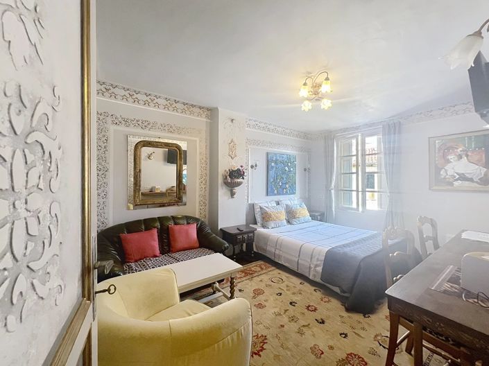 Image No.8-2 Bed Village House for sale