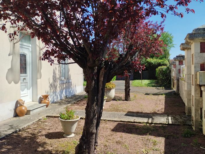 Image No.2-3 Bed House for sale