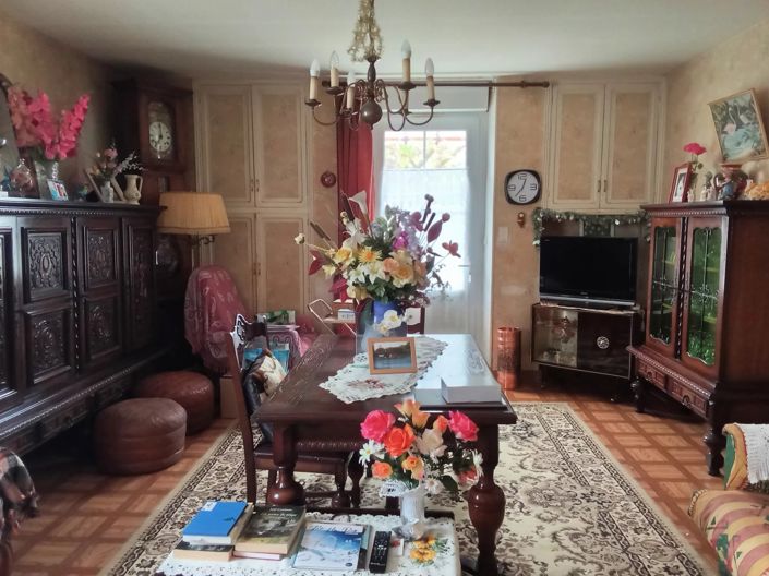 Image No.7-3 Bed House for sale