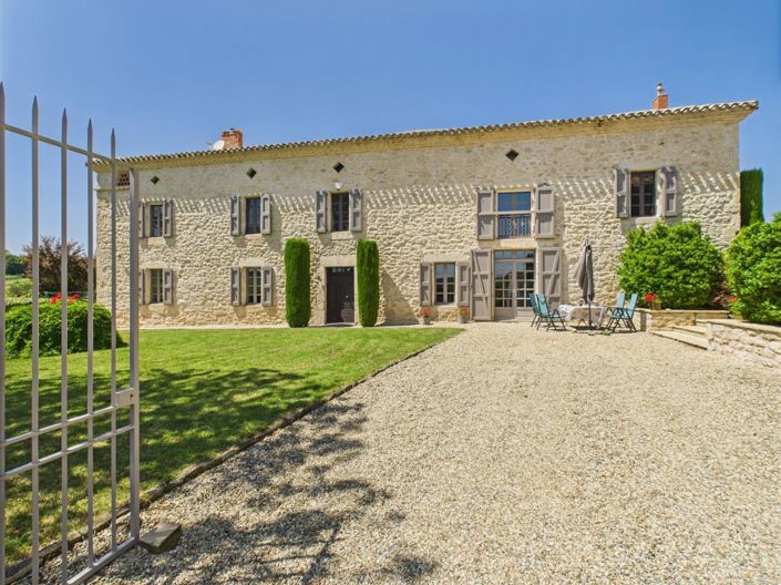 Image No.1-5 Bed House for sale