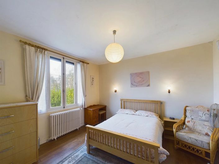 Image No.4-4 Bed House for sale