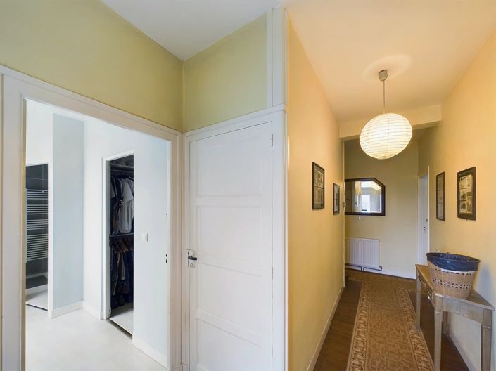 Image No.9-4 Bed House for sale