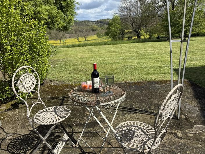 Image No.2-4 Bed Village House for sale