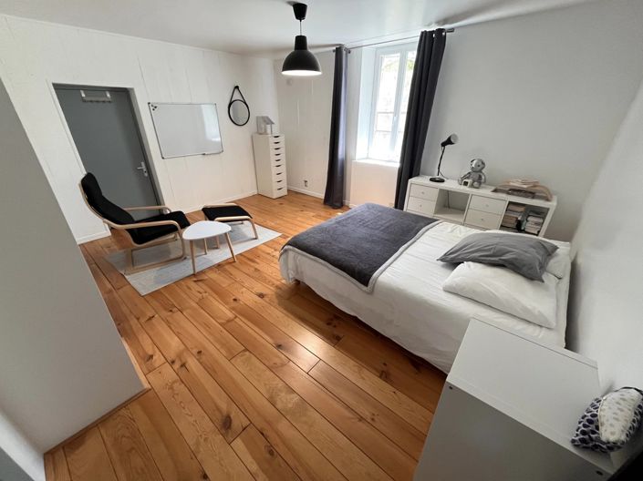 Image No.10-4 Bed House for sale