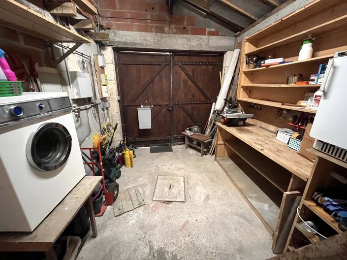 Image No.14-3 Bed House for sale