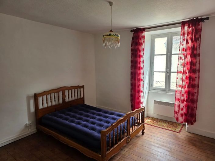 Image No.4-Maison de 3 chambres à vendre à Le Dorat