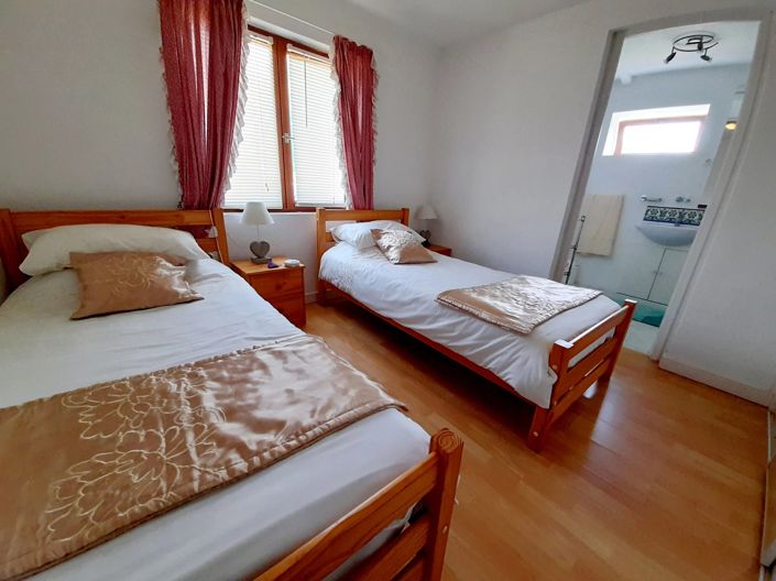 Image No.14-6 Bed Village House for sale