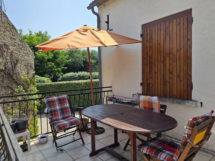 Image No.11-5 Bed House for sale