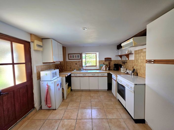 Image No.4-5 Bed House for sale