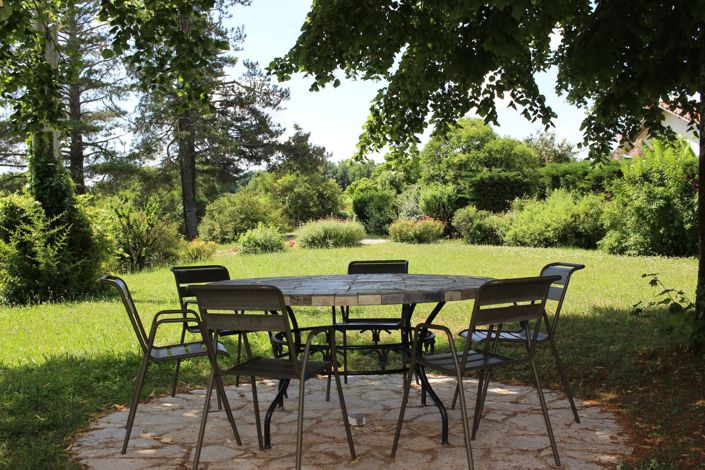 Image No.13-8 Bed House for sale