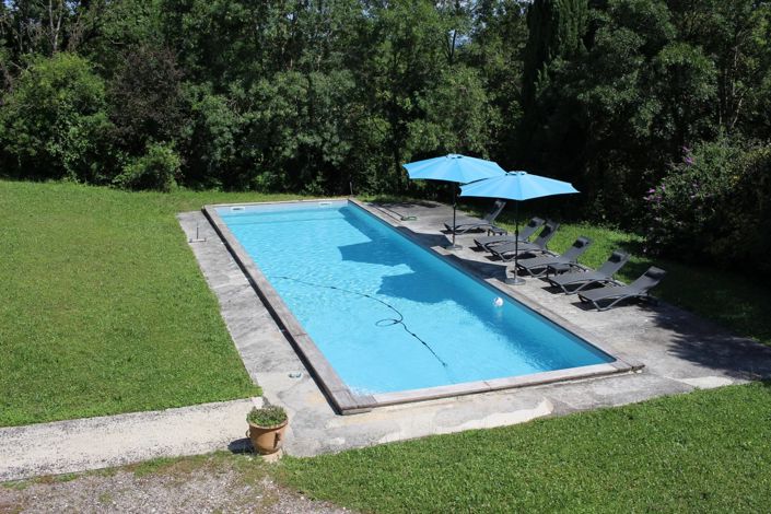 Image No.2-8 Bed House for sale