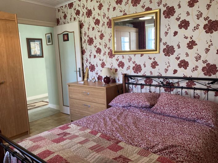 Image No.11-3 Bed House for sale