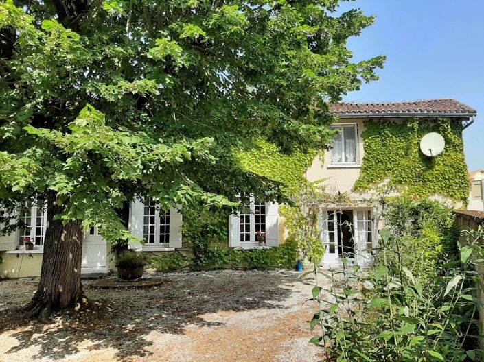 Image No.1-3 Bed Village House for sale