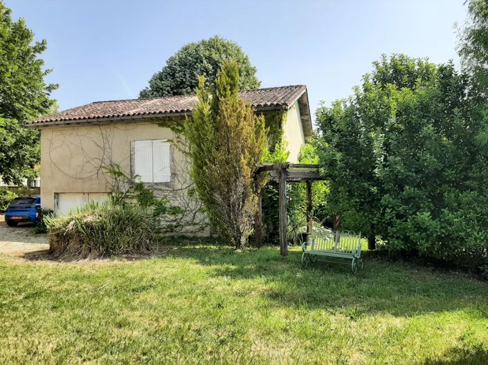 Image No.12-3 Bed Village House for sale